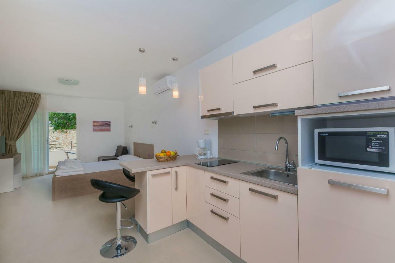 Apartments Villa Aquamarine Duće Eksteriør bilde