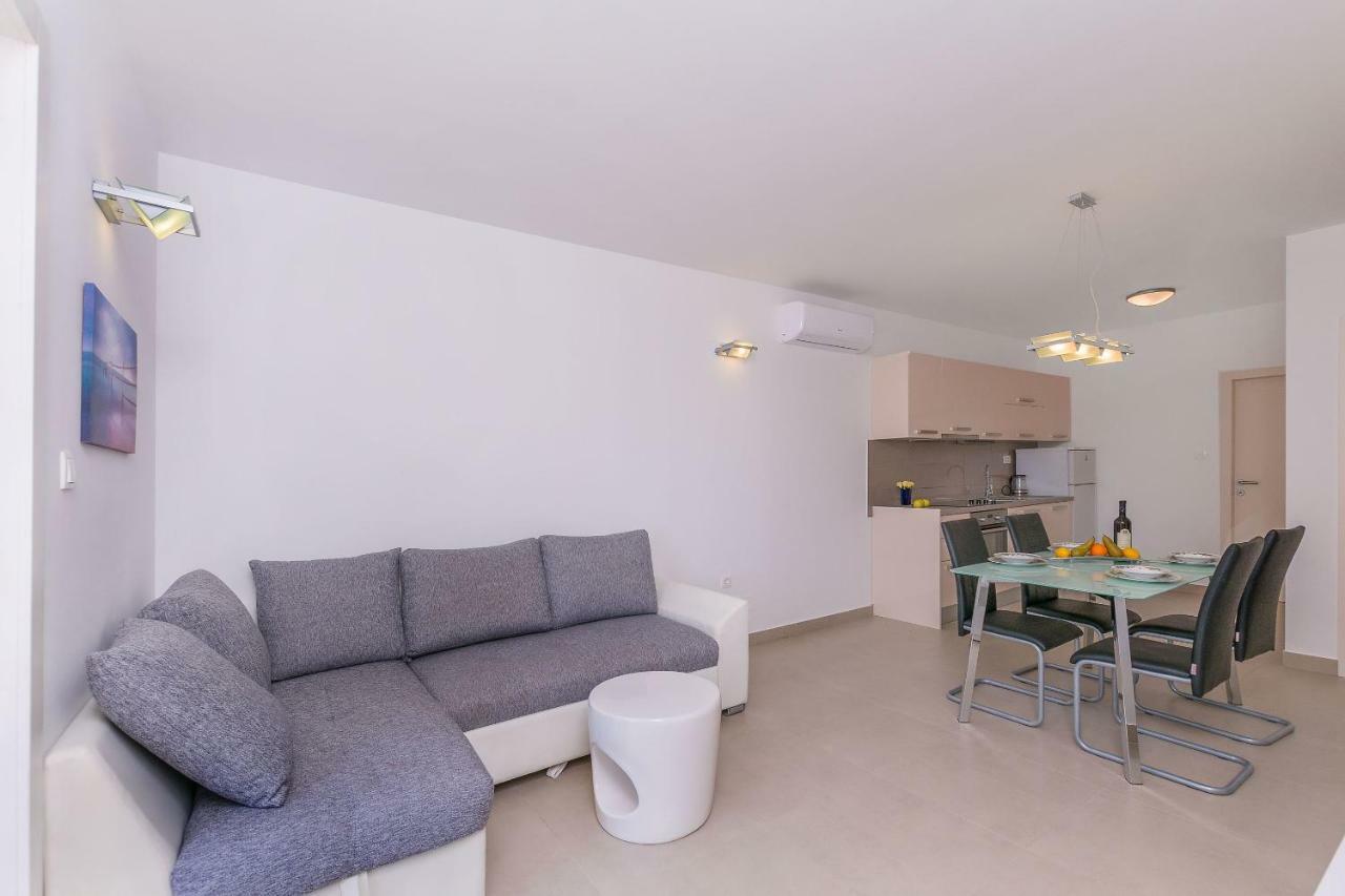 Apartments Villa Aquamarine Duće Eksteriør bilde