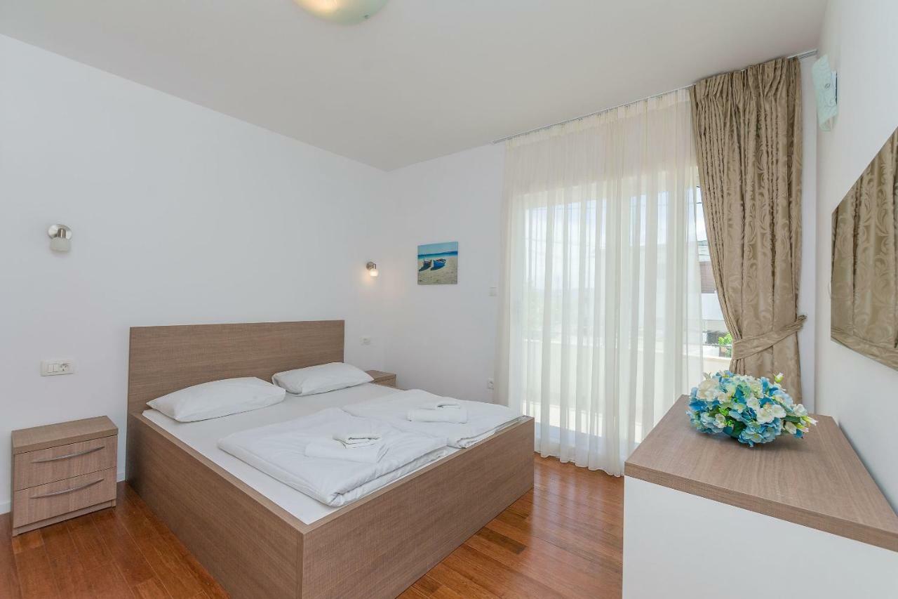 Apartments Villa Aquamarine Duće Eksteriør bilde
