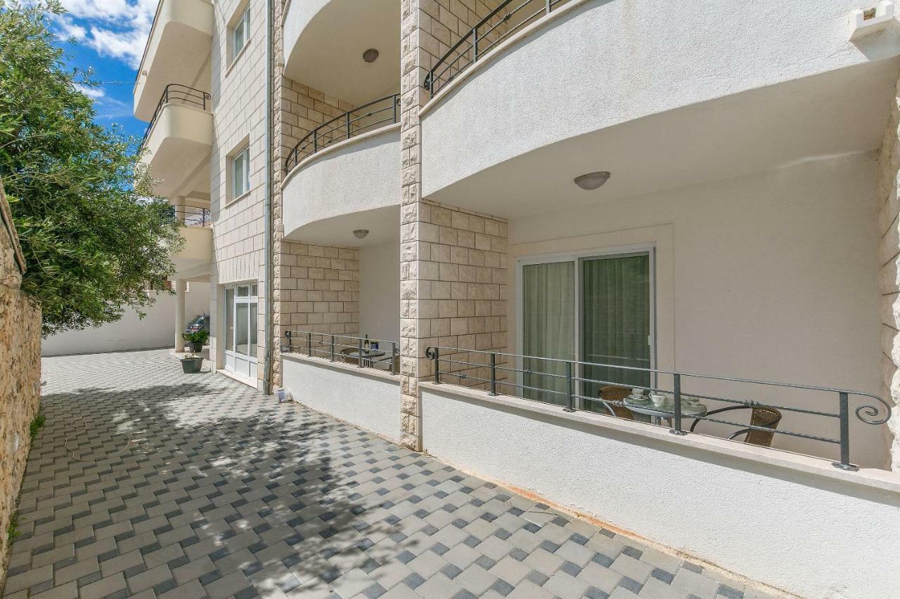 Apartments Villa Aquamarine Duće Eksteriør bilde