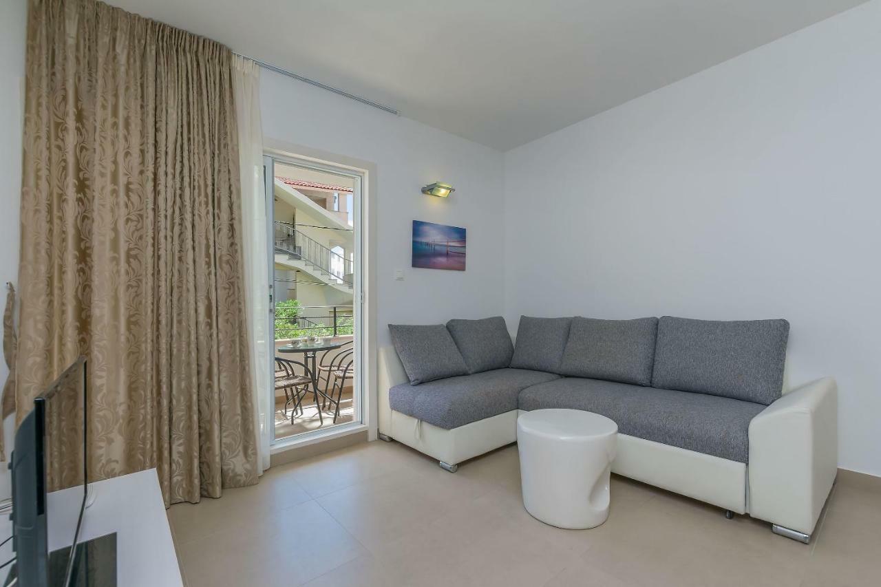 Apartments Villa Aquamarine Duće Eksteriør bilde